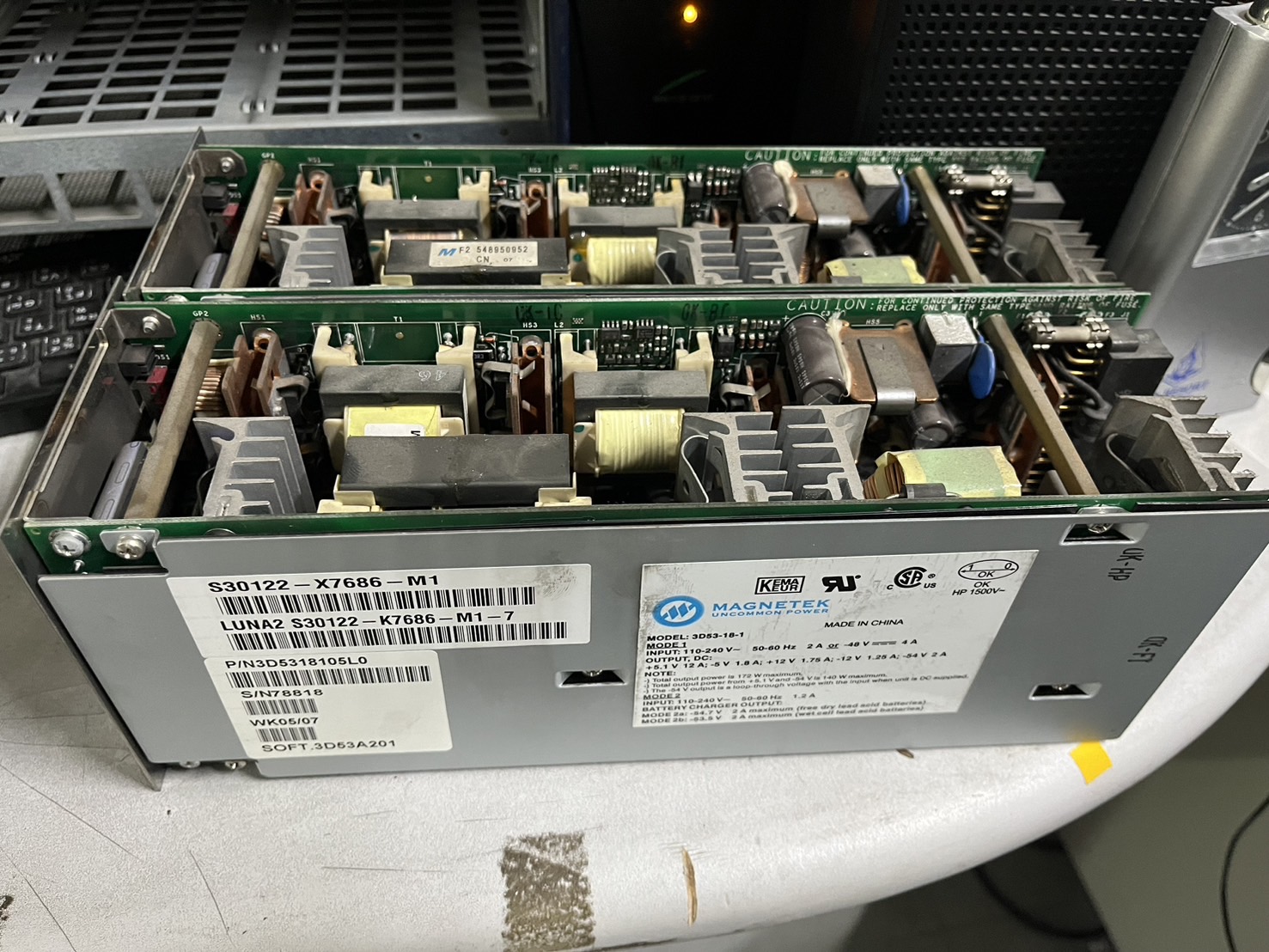 ตัวอย่าง Power Supply เดิมหลายตัว